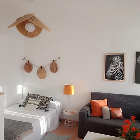 패트론 Casa Amelia 1ªp A 50 M Camino De Santiago 빌라 외부 사진